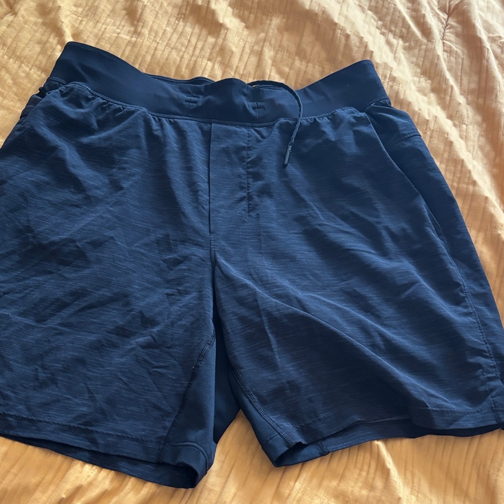 Lululemon‎ shorts